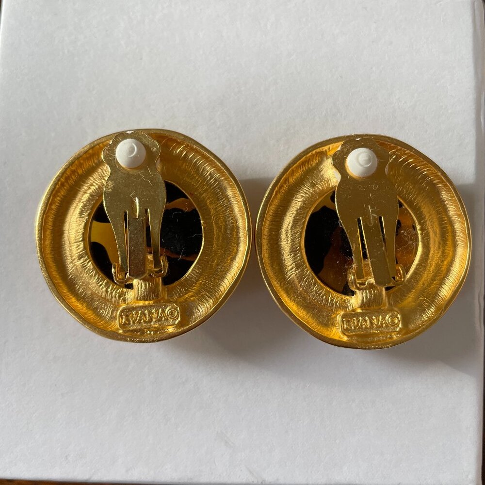 Ivana Trump Statement Clip On Earrings Animal Print Resin & Gold Tone 80s Glam - Picture 2 of 4